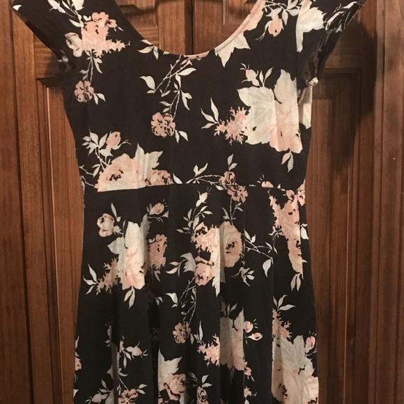 👗Kimchi Blue Floral Dress from Anthro - Picture 5 of 5